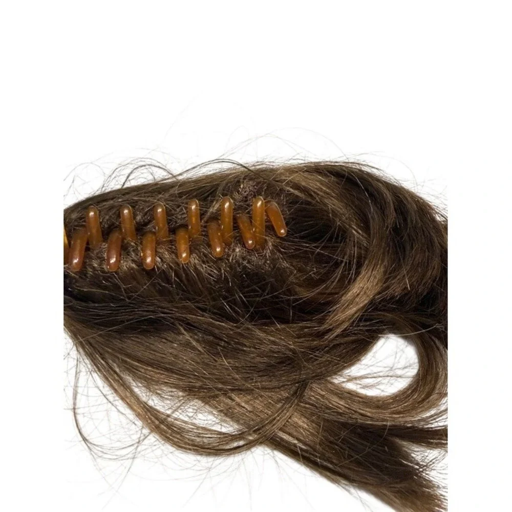Paula Young Wavy Clip On Hair Piece Women Brown Synthetic A3310 Color 18‎ NEW